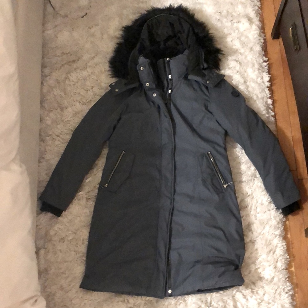 Noize winter coat. Size medium.